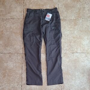 NWT Helly Hansen Cargo Pants